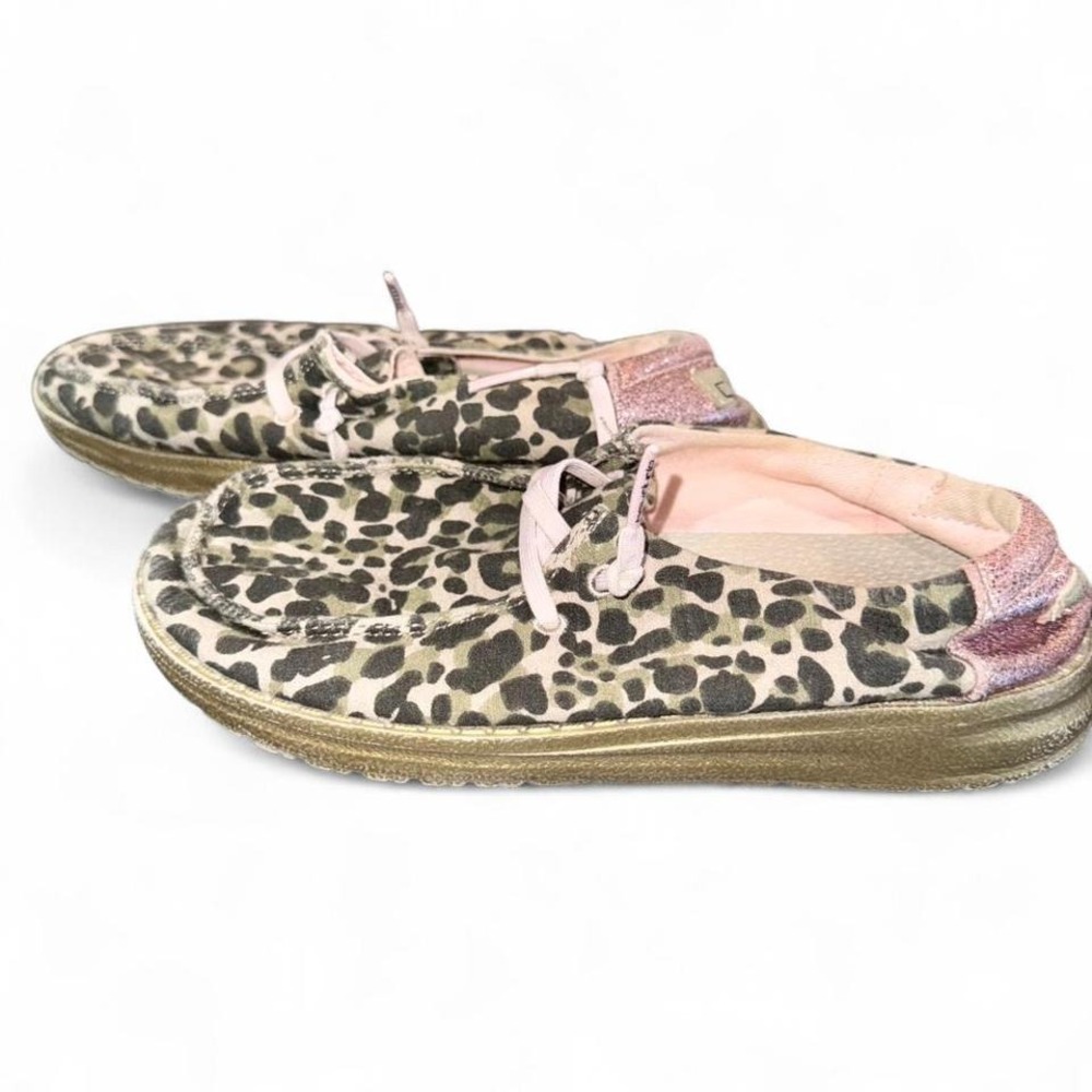HEY DUDE YOUTH 2-3 LEOPARD W/GOLD PINK TRIM SLIP‎ ON SHOE - Picture 6 of 7